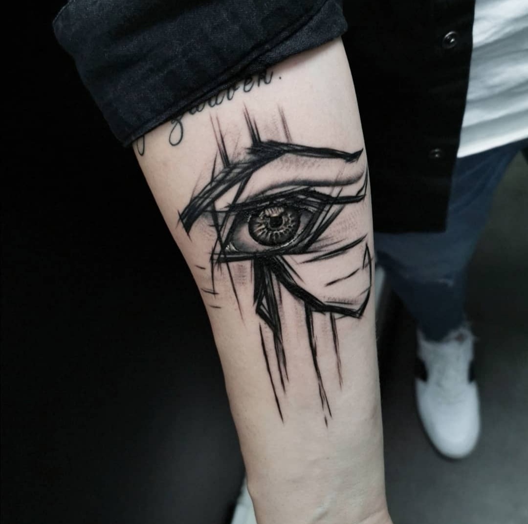 Tattoo Studio Innsbruck - Goran - Auge